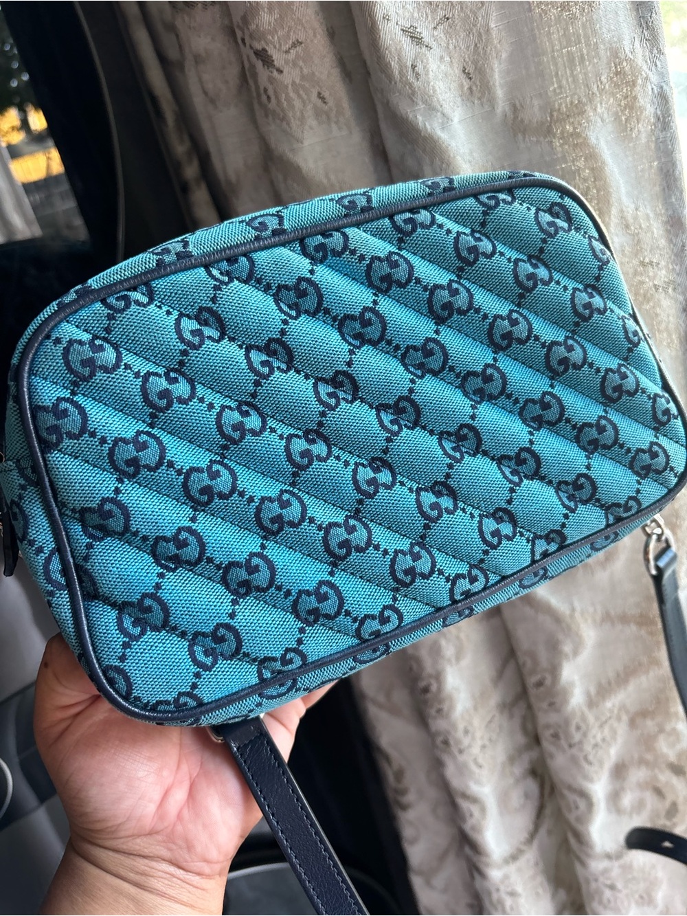 Gucci Turquoise GG Canvas Crossbody Bag with Black Trim - Picture 4 of 9